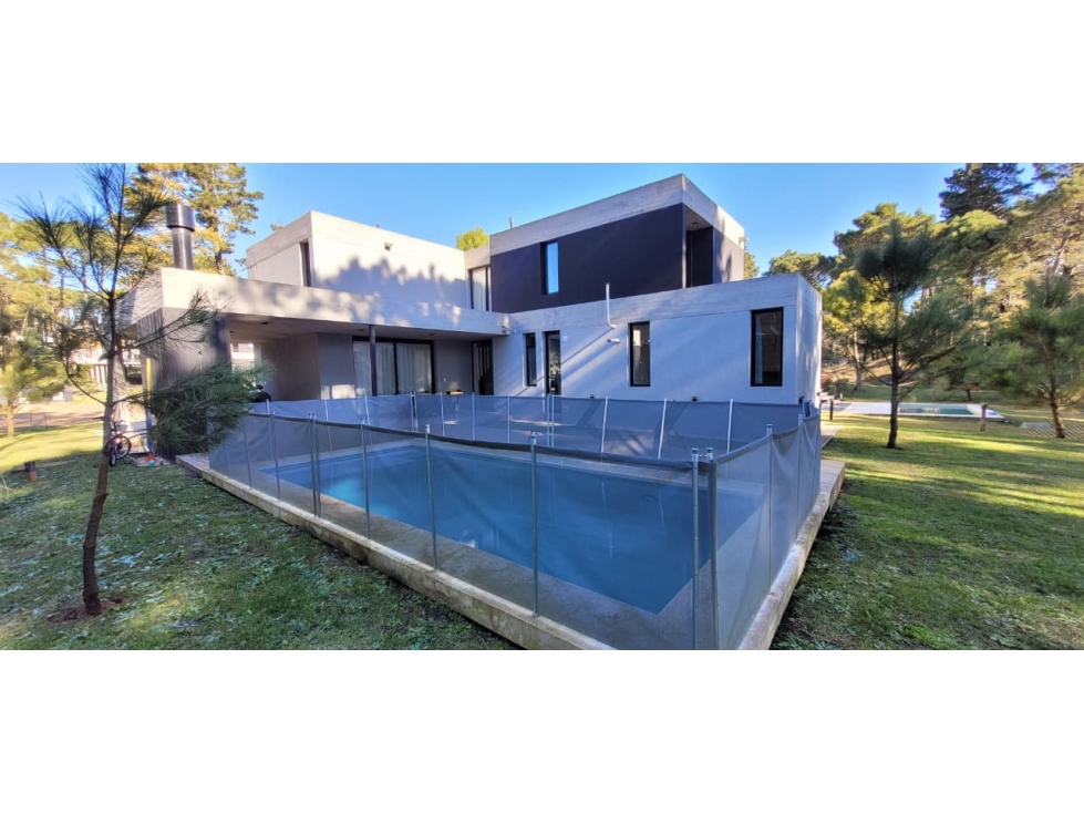 VENTA Y ALQUILER TEMPORADA 2027 CASA EN BARRIO PIONEROS — foto 5