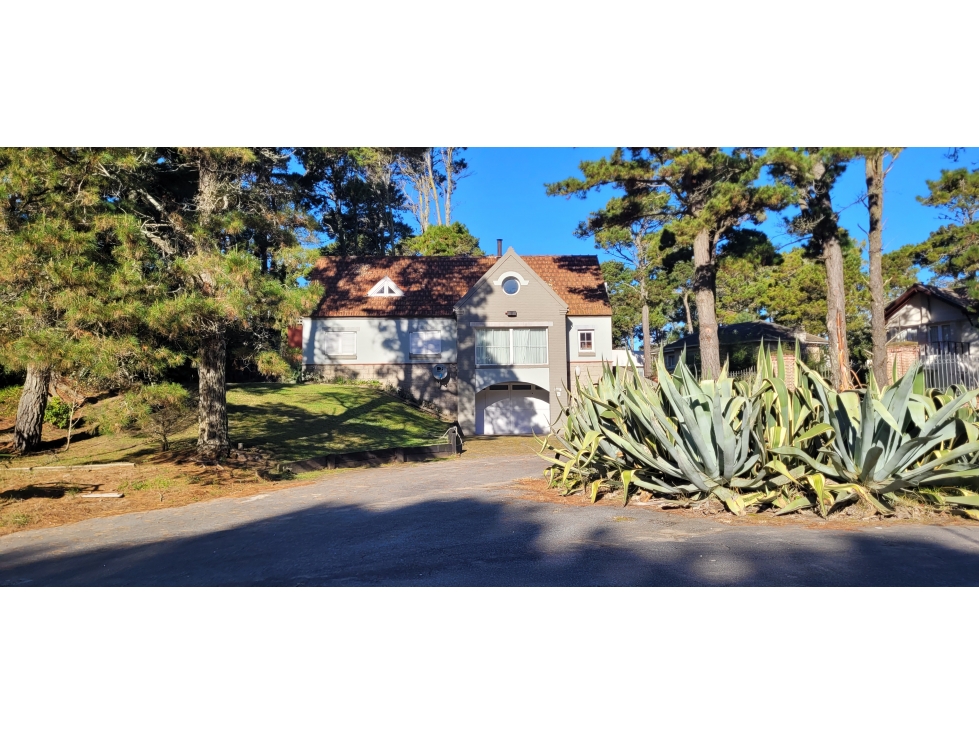 Vendo Casa en el norte de Pinamar. Cul de sac. Oportunidad.!!!