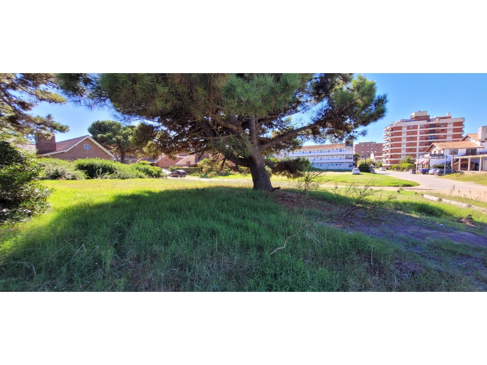 Venta de Lote Unifamiliar-Residencial Pinamar cerca de la playa. - 6