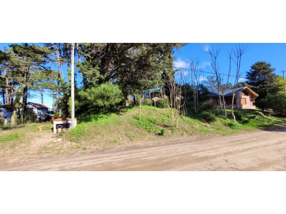 Vendo lote Industrial - Comercial - 1