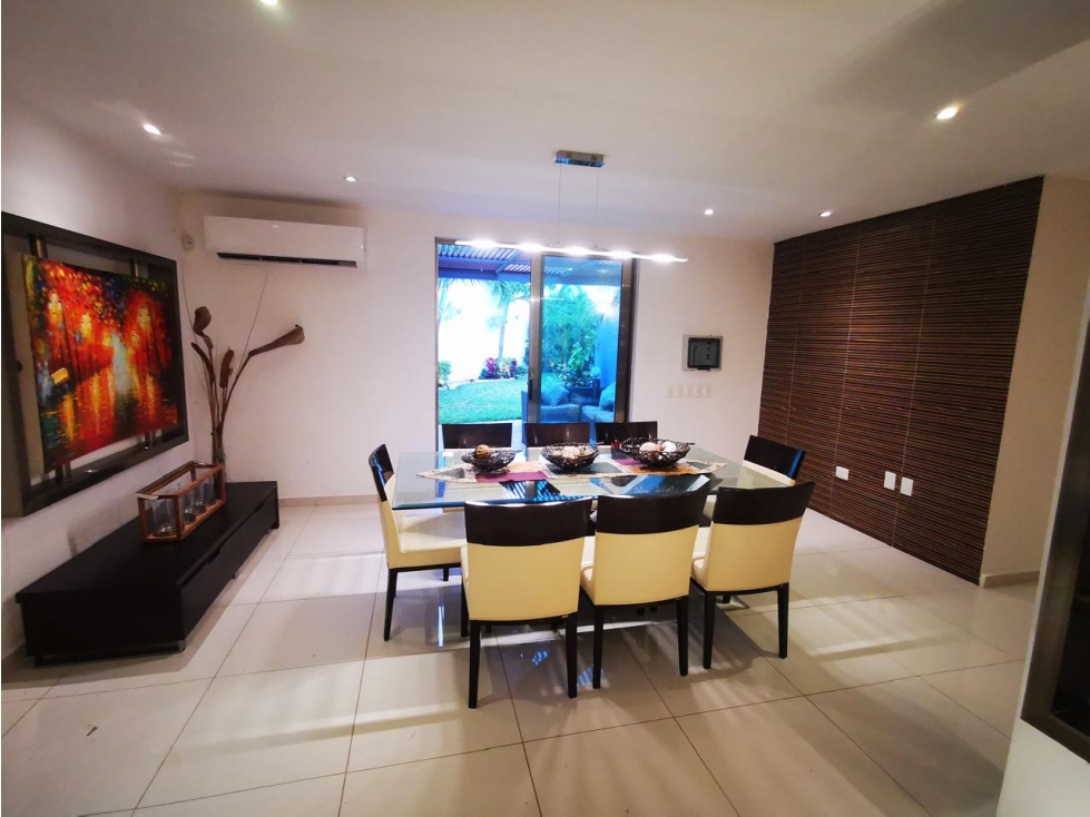 CASA EN RENTA EN CENTRO DE CANCUN SS BE