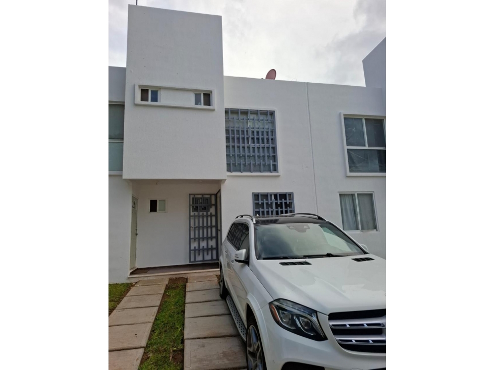 CUYAGUA CASA AMUEBLADA EN RENTA