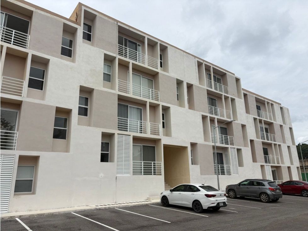 CENTRO DE PLAYA DEL CARMEN SE VENDE DEPARTAMENTO AMUEBLADO