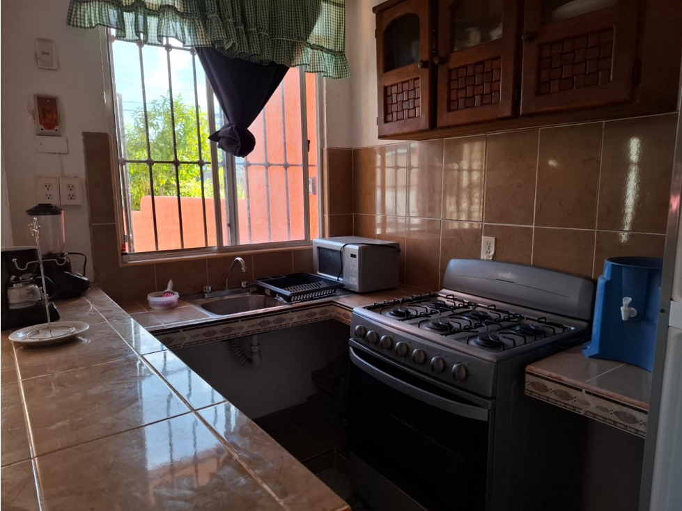 PUERTO MORELOS SE VENDE CASA CON PATIO AMPLIO — foto 4