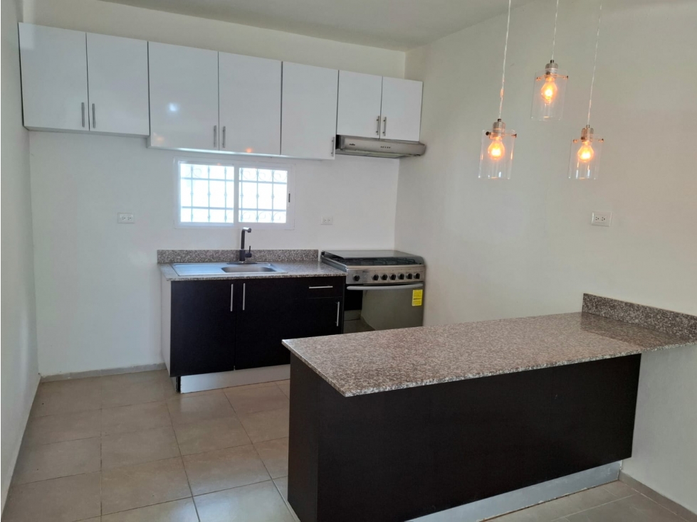 SANTA FE 3 CASA REMODELADA EN VENTA PRIV ALCAZARES — foto 5