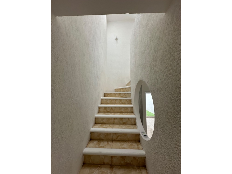 CASA CUYAGUA VENTA REMODELADA 3 RECAMARAS — foto 2
