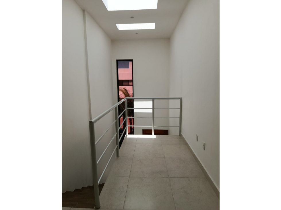 RIO Casa en Renta - 6