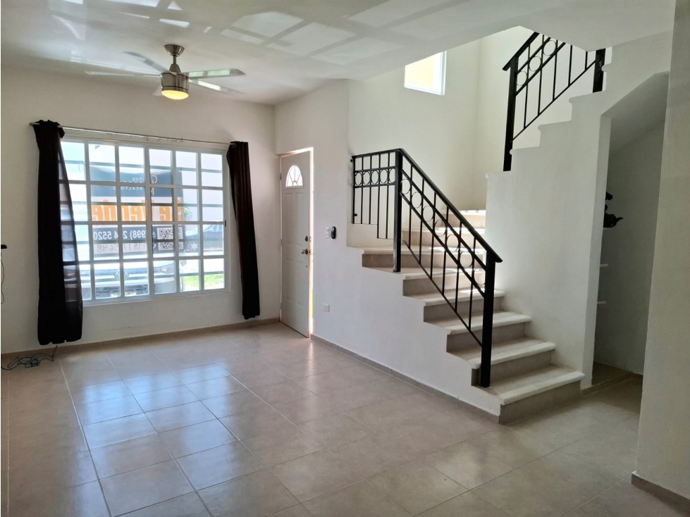 SANTA FE 3 CASA REMODELADA EN VENTA PRIV ALCAZARES — foto 3