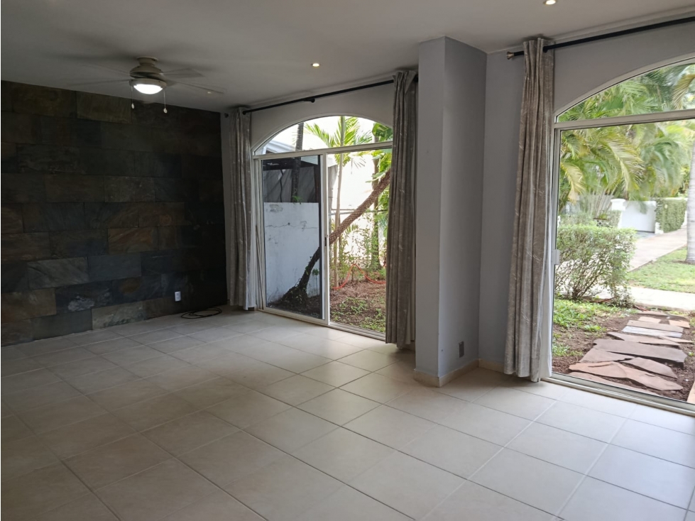 Av Nizuc Casa en Renta - 3