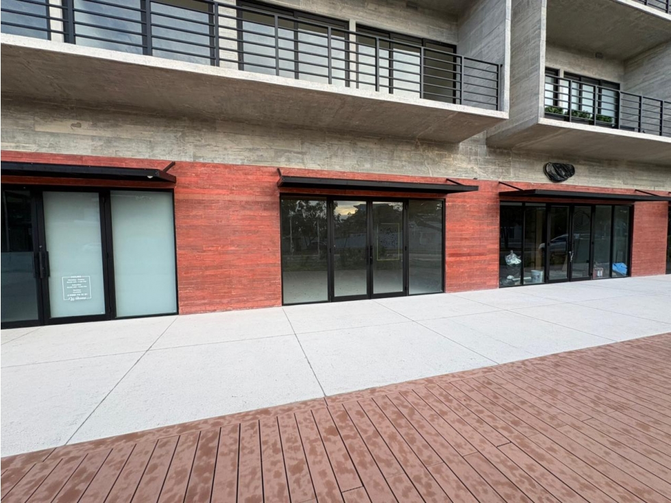 AVENIDA NADER LOCAL EN RENTA/VENTA - 4