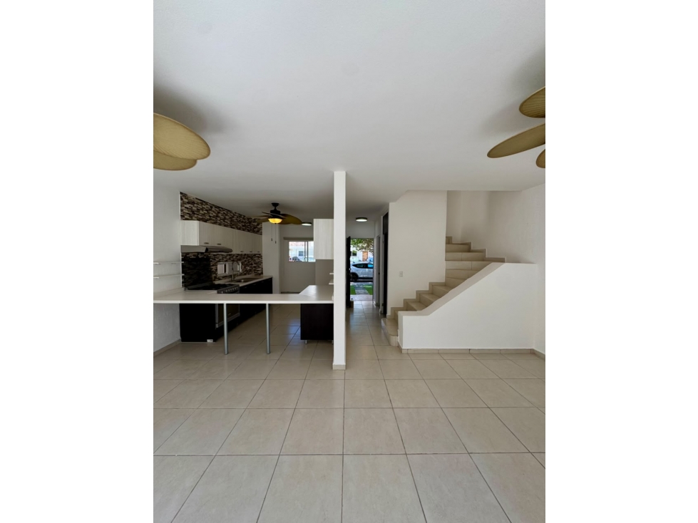 JARDINES DEL SUR 3 CASA EN VENTA — foto 3