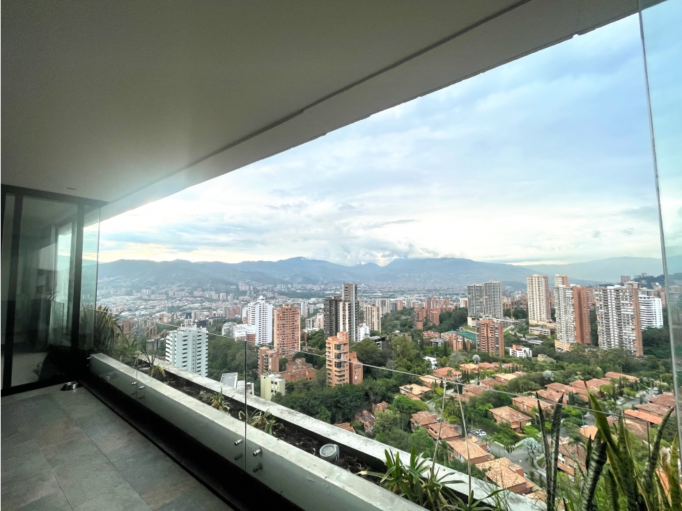 Apto Poblado San lucas con espectacular vista a la ciudad