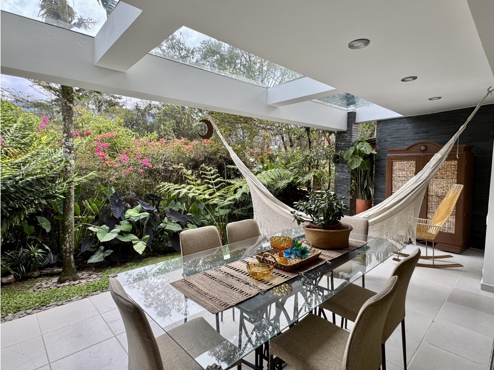 HERMOSA CASA EN ENVIGADO PARA RENTA! - 2
