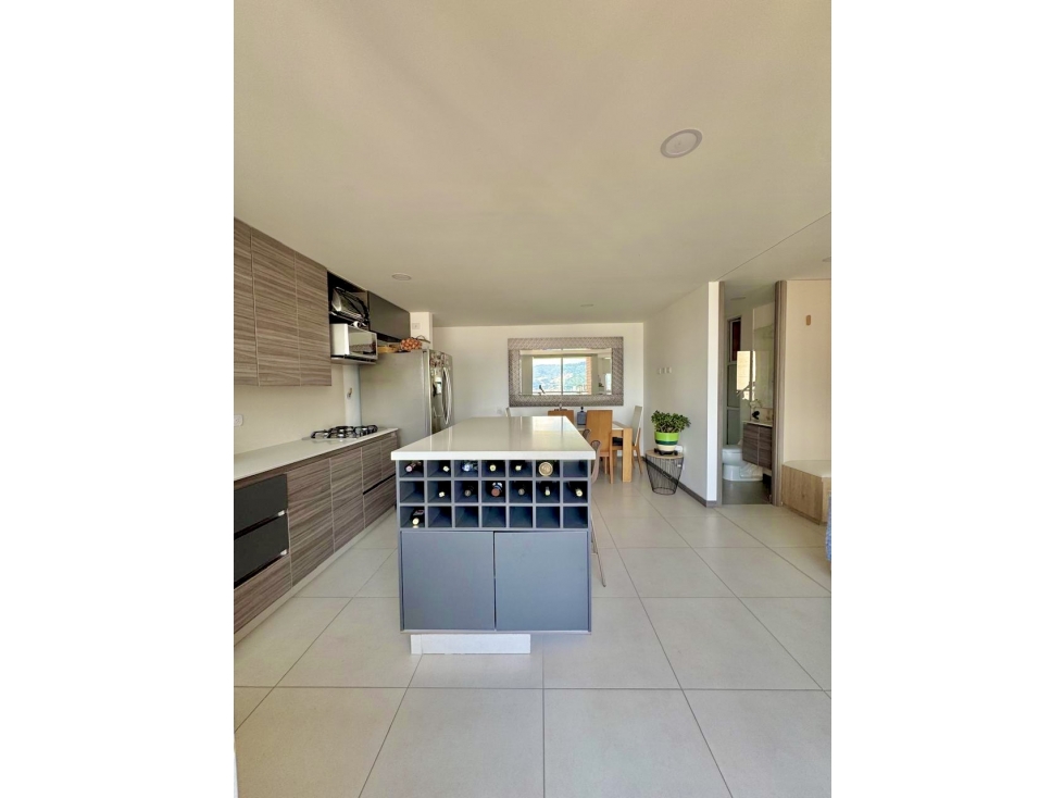HERMOSO APARTAMENTO EN SABANETA — foto 2