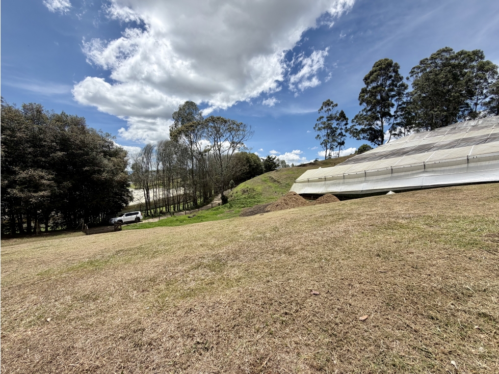 HERMOSO LOTE EN ZONA DE ALTA VALORIZACION. — foto 3