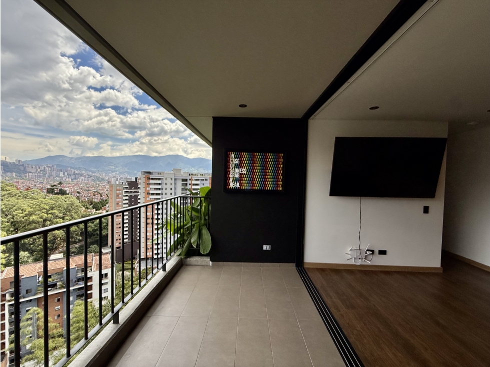 APARTAESTUDIO CON HERMOSA VISTA A LA CIUDAD!!! — foto 5