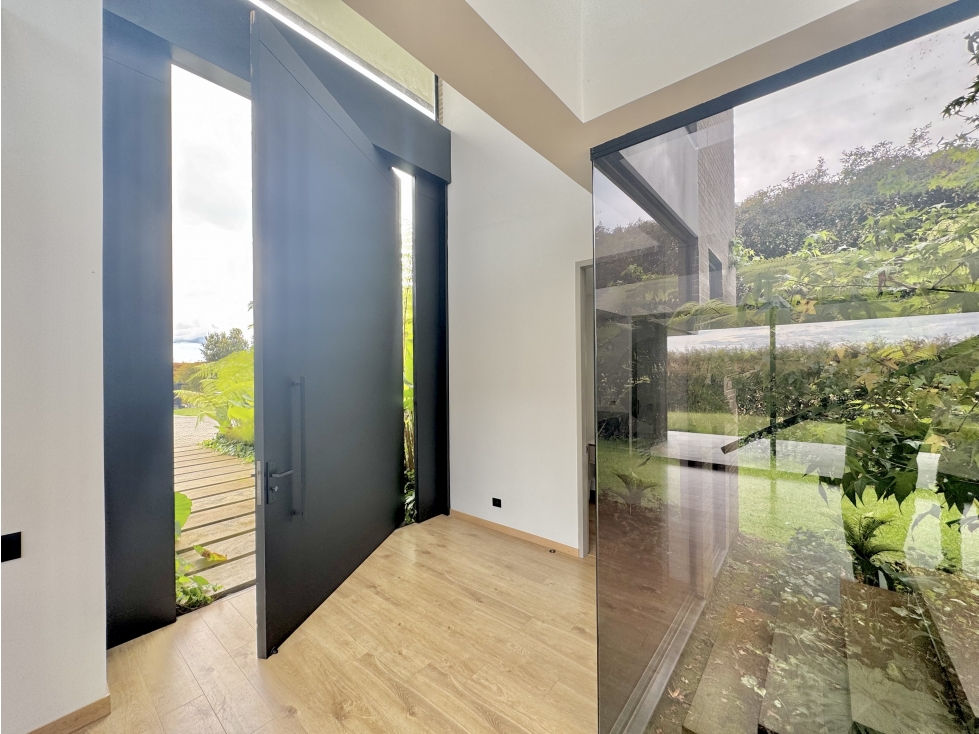 RENTA O VENTA I ESPECTACULAR CASA EN EL ALTO DE LAS PALMAS — foto 4