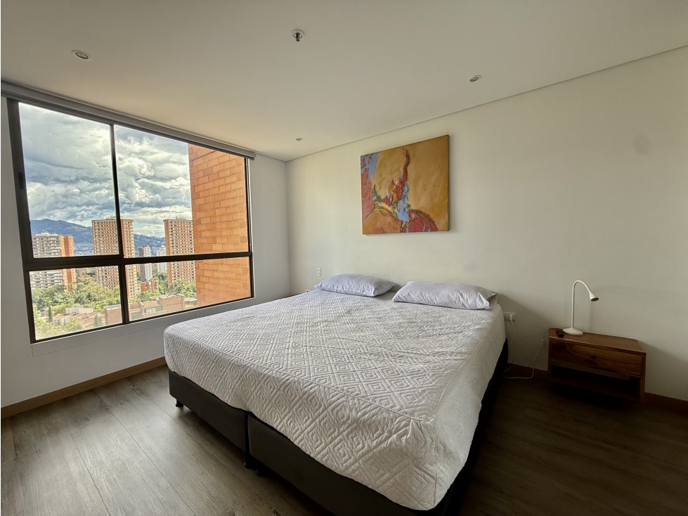 APARTAMENTO PARA RENTA AMOBLADO A 5 MIN DEL TESORO. — foto 5