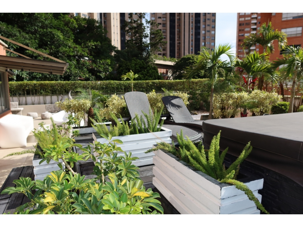 HERMOSO APARTAMENTO CON TERRAZA EN LA CALERA PARA RENTA AMOBLADO!