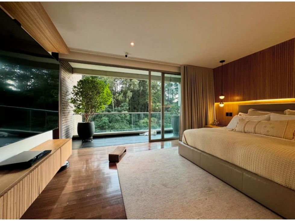 APARTAMENTO CON VISTA VERDE EN POBLADO PARTE ALTA! — foto 3