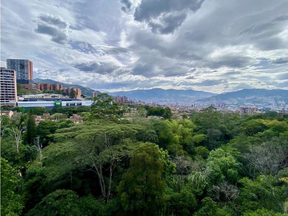 APARTAMENTO CON EXCELENTE DISTRIBUCIÓN!!