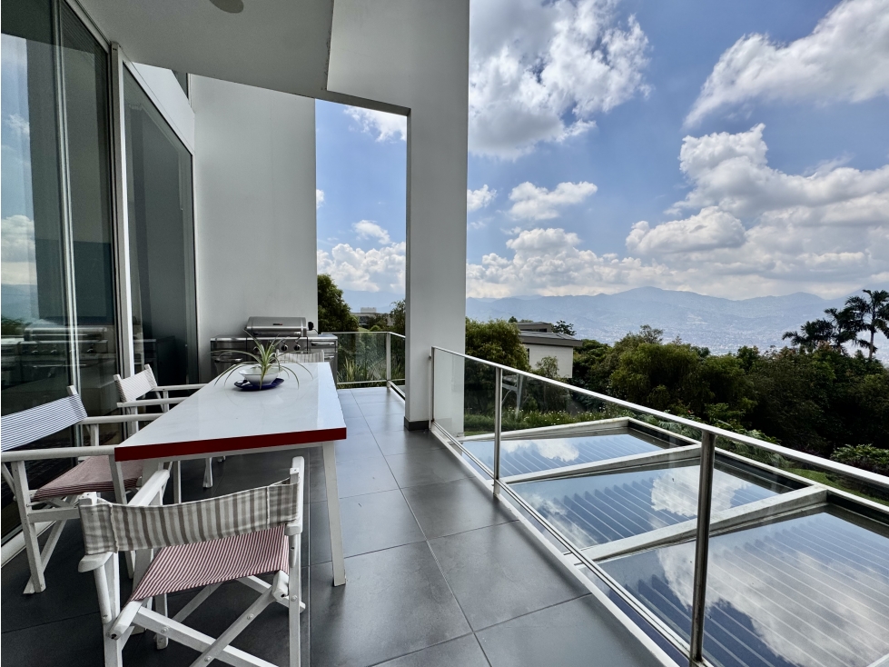 HERMOSA CASA EN LAS PALMAS CON VISTA A LA CIUDAD! — foto 3