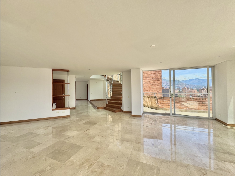 APARTAMENTO DUPLEX I LAURELES — foto 4