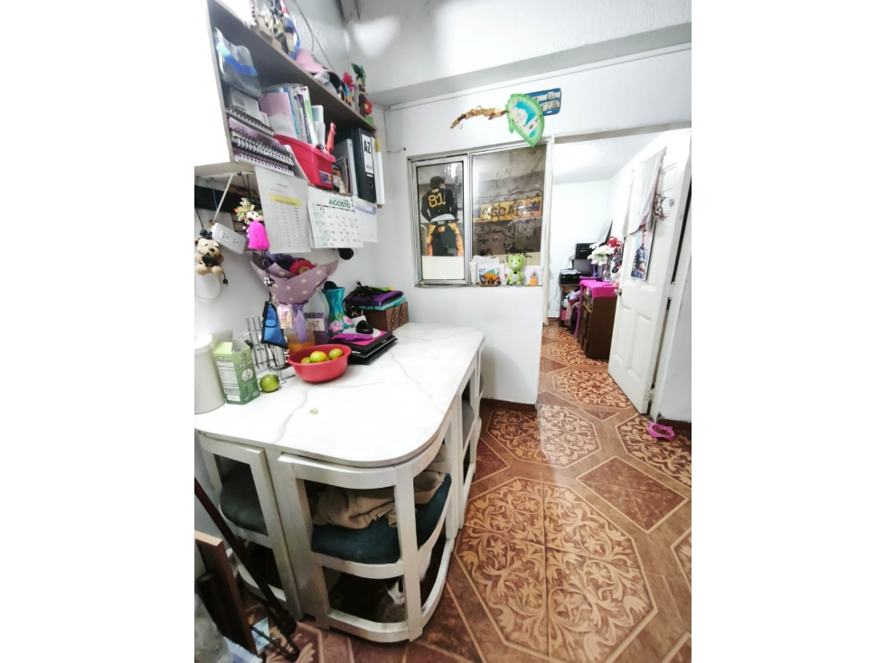 SE VENDE APARTAMENTO BIFAMILIAR UBICADO EN LA AURORA — foto 4