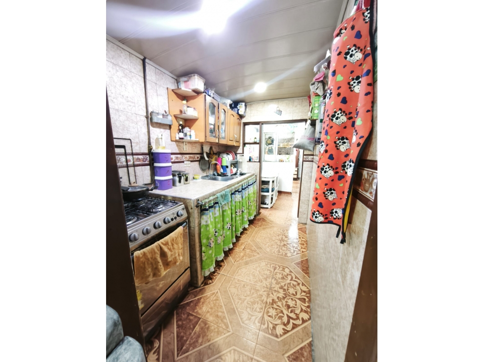 SE VENDE APARTAMENTO BIFAMILIAR UBICADO EN LA AURORA — foto 5