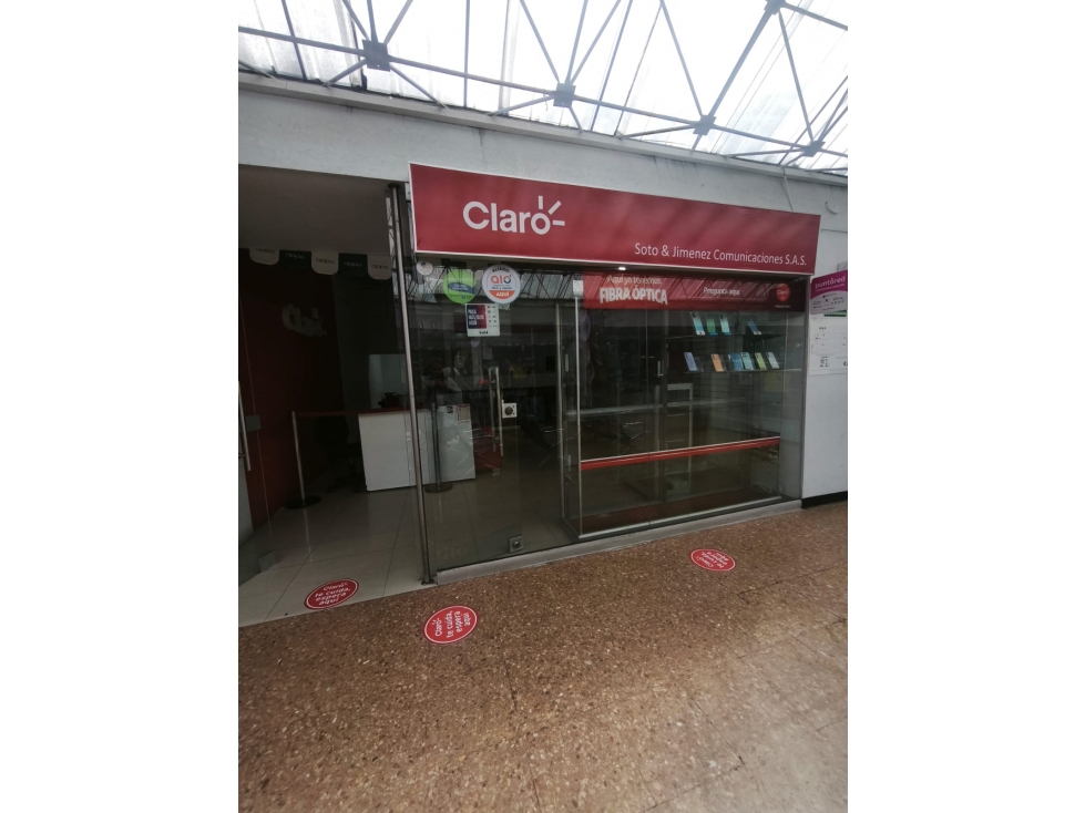 SE VENDE LOCAL COMERCIAL UBICADO EN EL CENTRO COMERCIAL CARACAS — foto 3