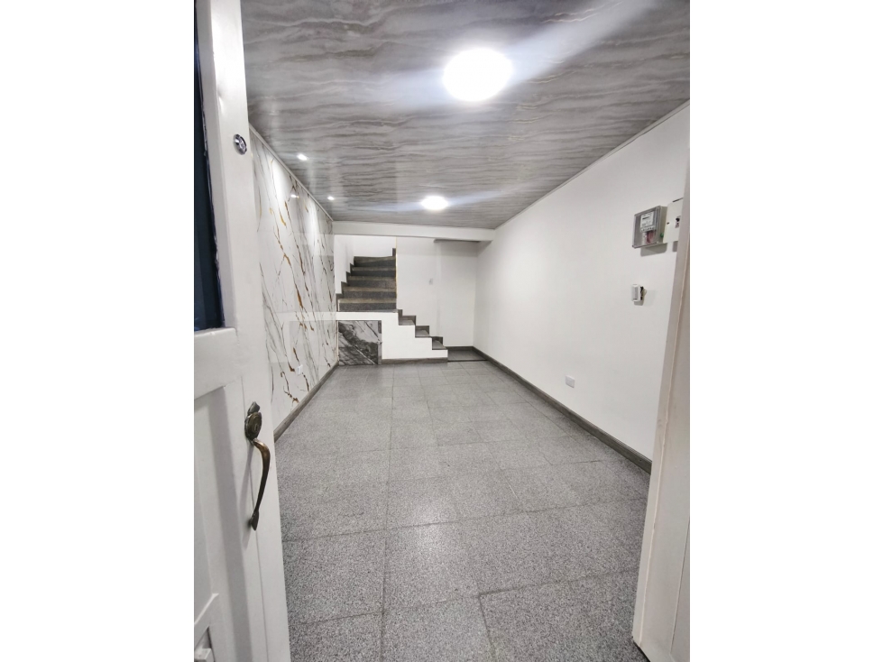 SE ARRIENDA APARTAMENTO SEGUNDO PISO UBICADO EN ZARAZOTA — foto 2