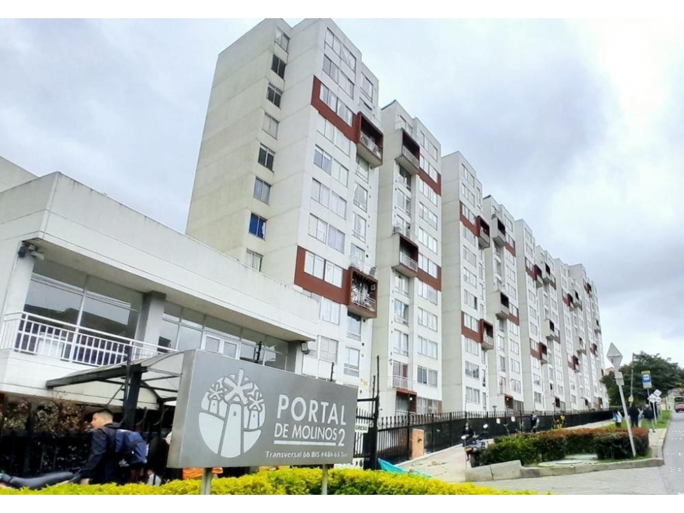 SE VENDE APARTAMENTO EN EL CONJUNTO RESIDENCIAL PORTAL DE MOLINOS 2