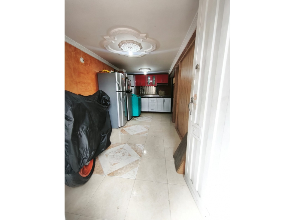 SE VENDE CASA UBICADA EN LA URBANIZACIÓN DE ZARAZOTA — foto 2