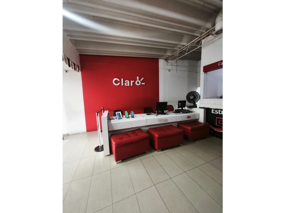 SE VENDE LOCAL COMERCIAL UBICADO EN EL CENTRO COMERCIAL CARACAS — foto 4