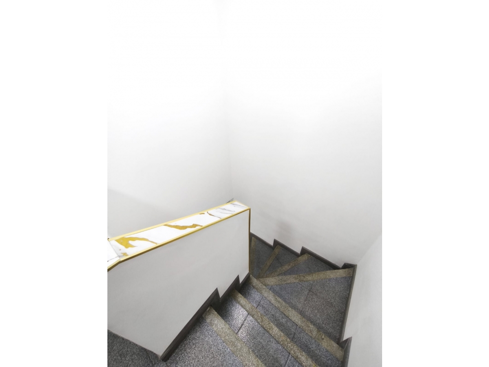 SE ARRIENDA APARTAMENTO SEGUNDO PISO UBICADO EN ZARAZOTA — foto 4