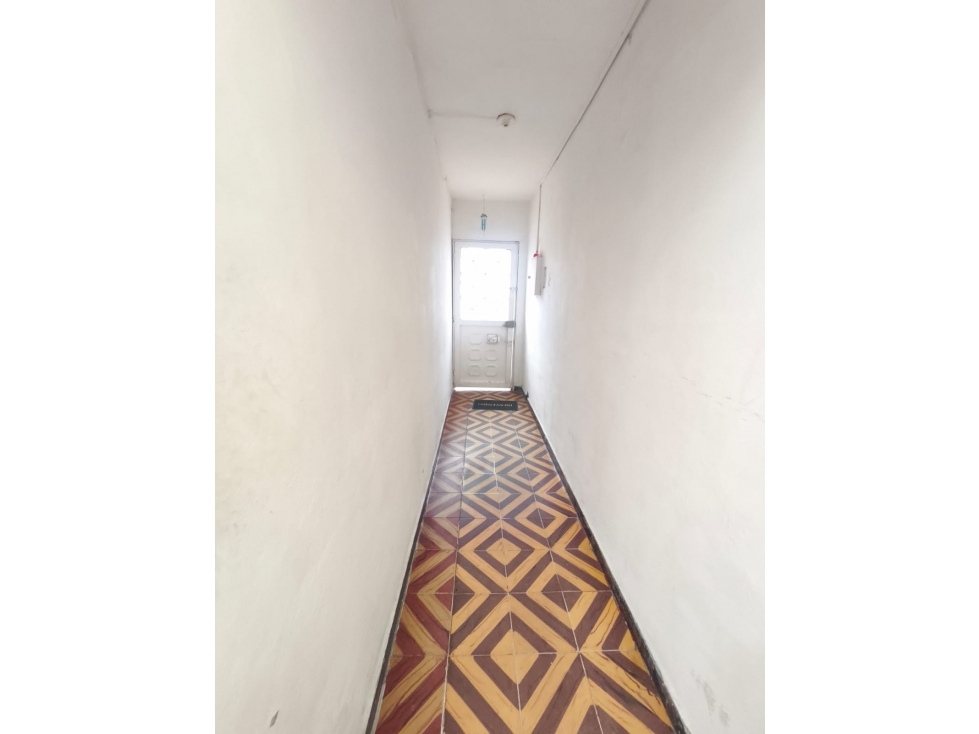 SE VENDE CASA UBICADA EN EL BARRIO TUNJUELITO — foto 2