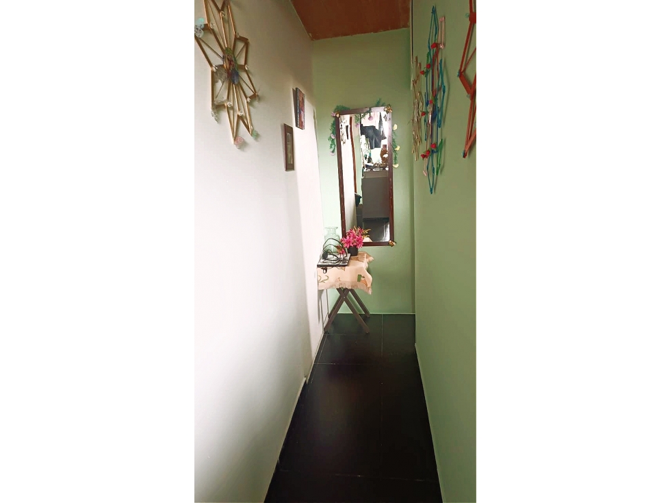 SE VENDE CASA UBICADA EN EL BARRIO LOS PUENTES- SECTOR MOLINOS SUR — foto 4