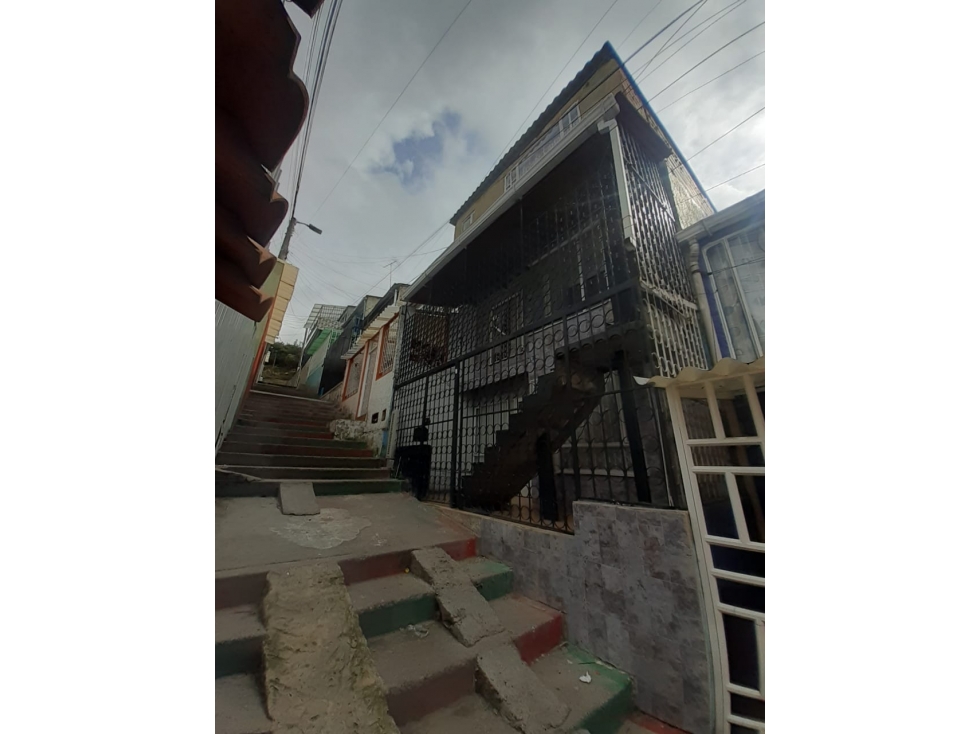 SE ARRIENDA APARTAESTUDIO BARRIO PROVIDENCIA ALTA - 1