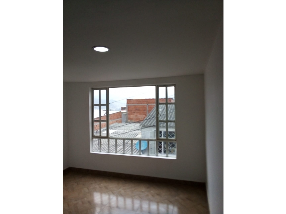 SE ARRIENDA APARTAESTUDIO BARRIO PROVIDENCIA ALTA - 2