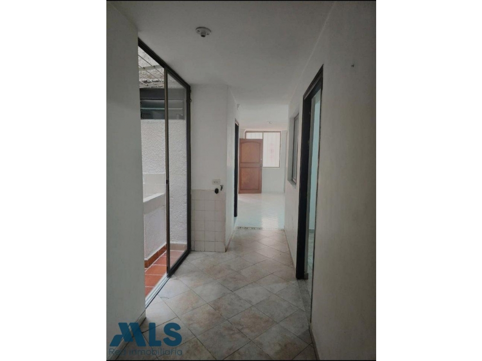 SABANETA l Venta de apartamento zona centro