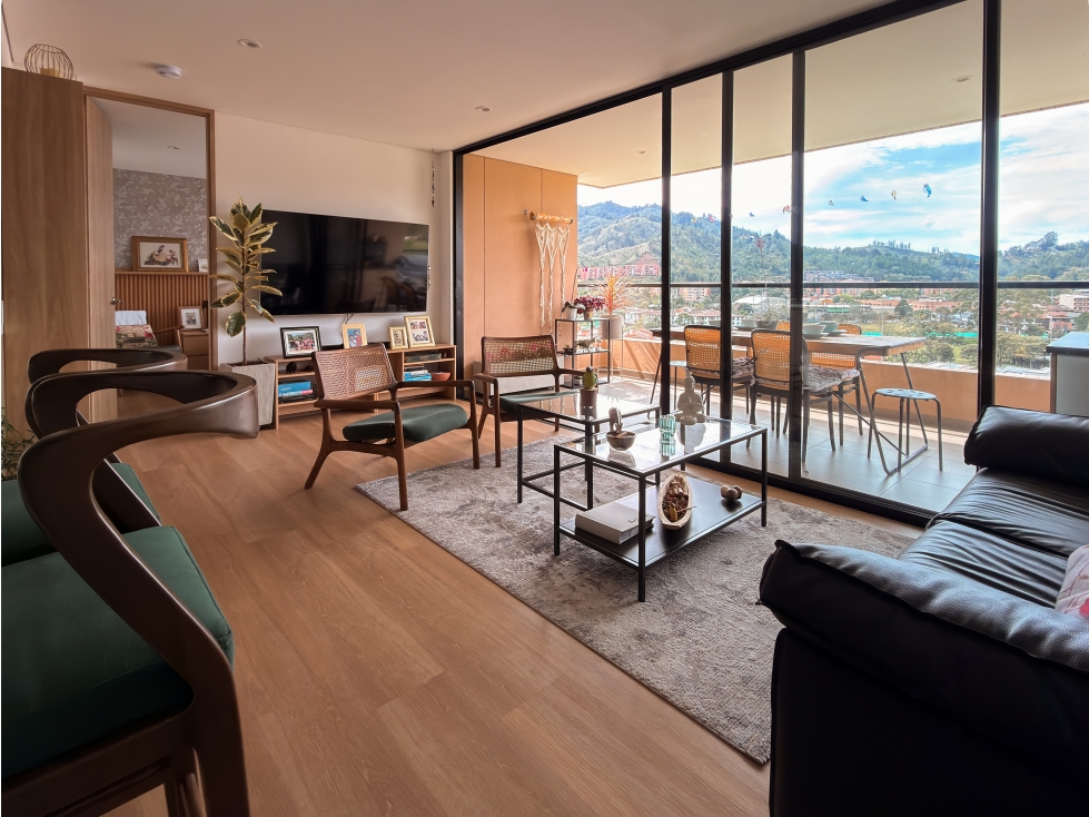 VENTA | Apartamento El Retiro, 85 m², vista al pueblo