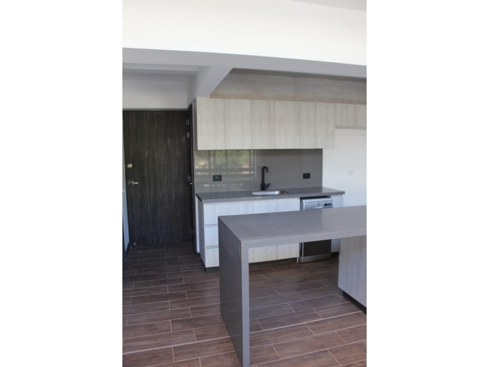 EL RETIRO | Dúplex con terraza y estilo