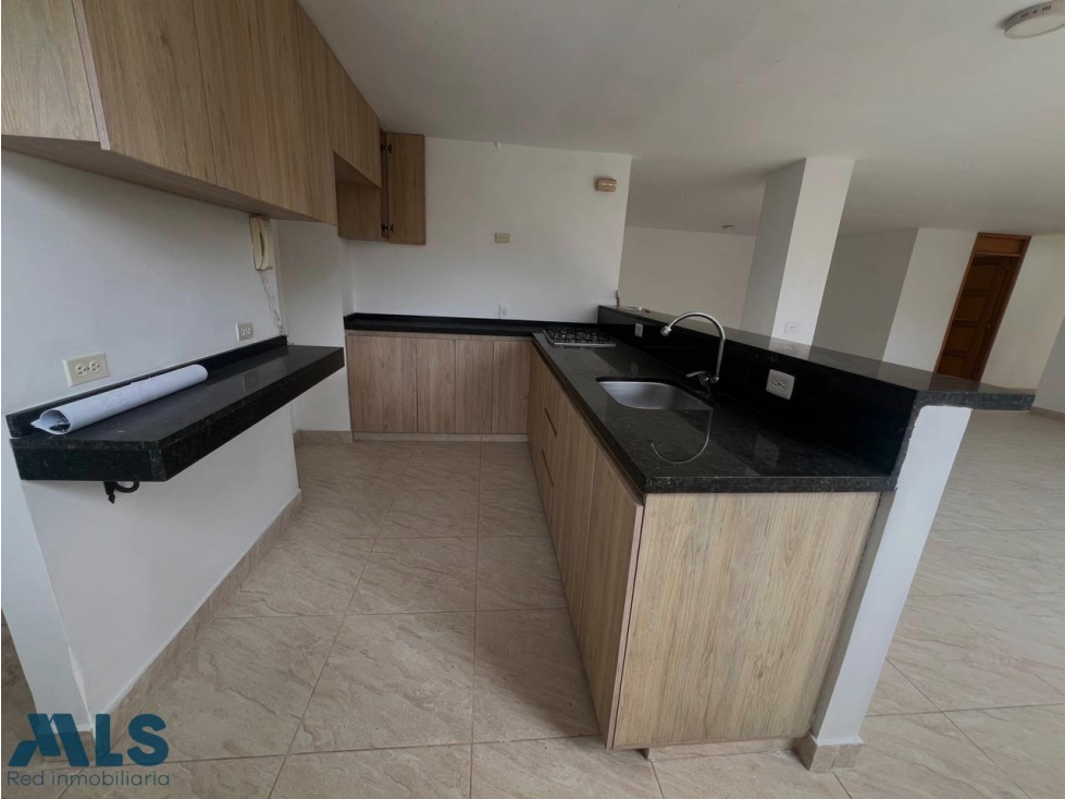 ENVIGADO | Apartamento con jardín en Esmeralda — foto 2