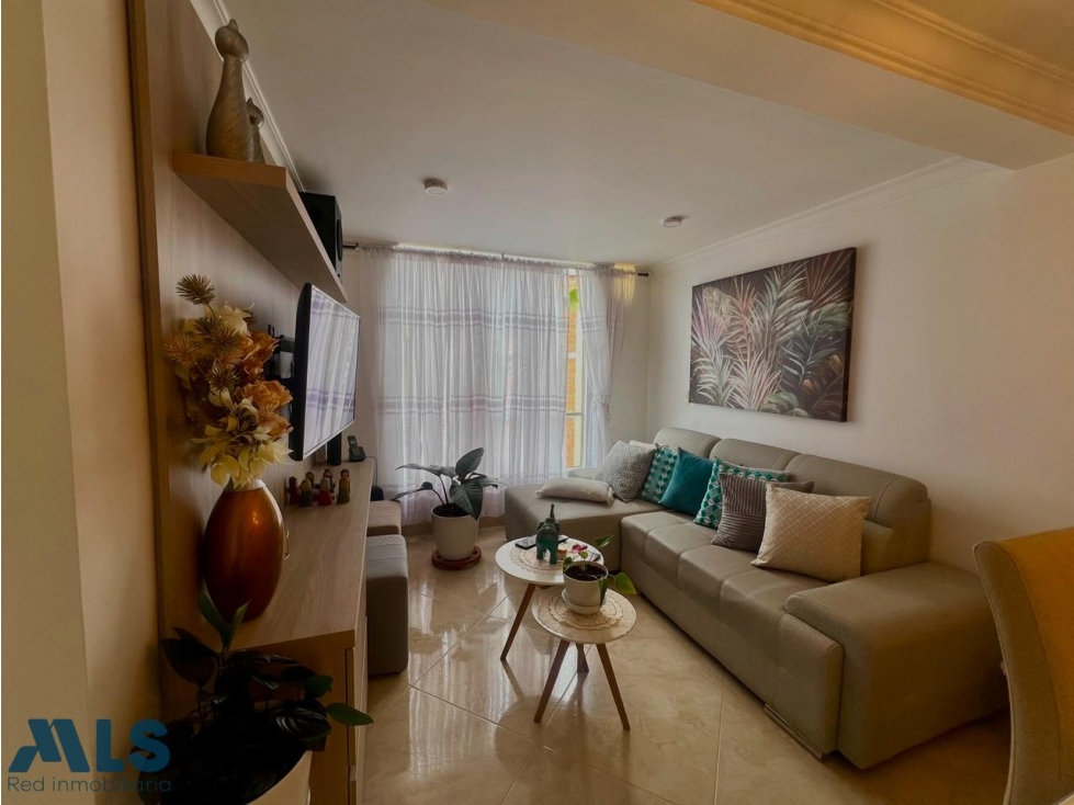 SANTA LUCÍA | Apartamento remodelado en urbanización cerrada — foto 3