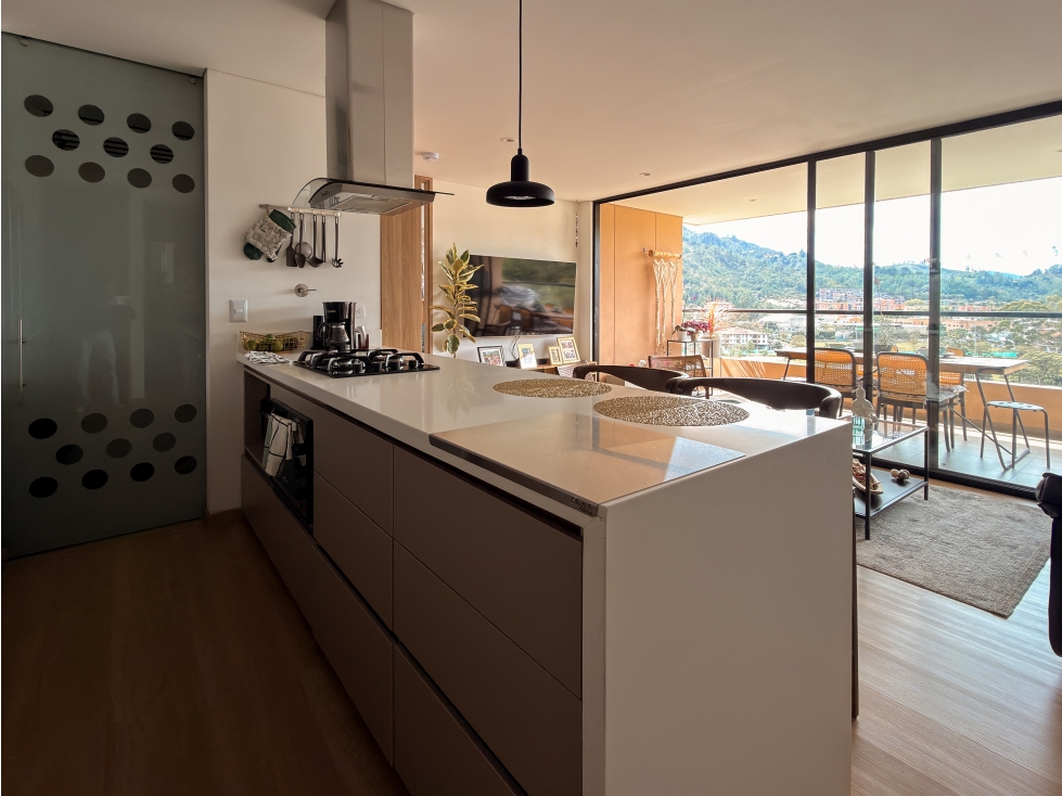 VENTA | Apartamento El Retiro, 85 m², vista al pueblo — foto 3