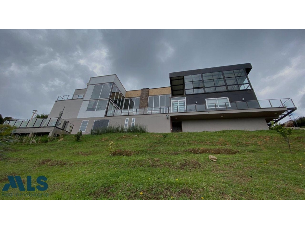SANTA ELENA l Venta de majestuosa casa en Santa Elena — foto 3