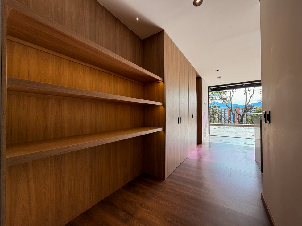 VENTA | Apartamento 229m² en Loma del Esmeraldal con terraza — foto 2