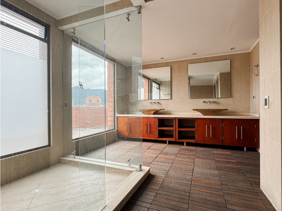 PENTHOUSE SANTA BARBARA 320 M CON 42 M2 TERRAZA Y SAUNA PRIVADO — foto 3