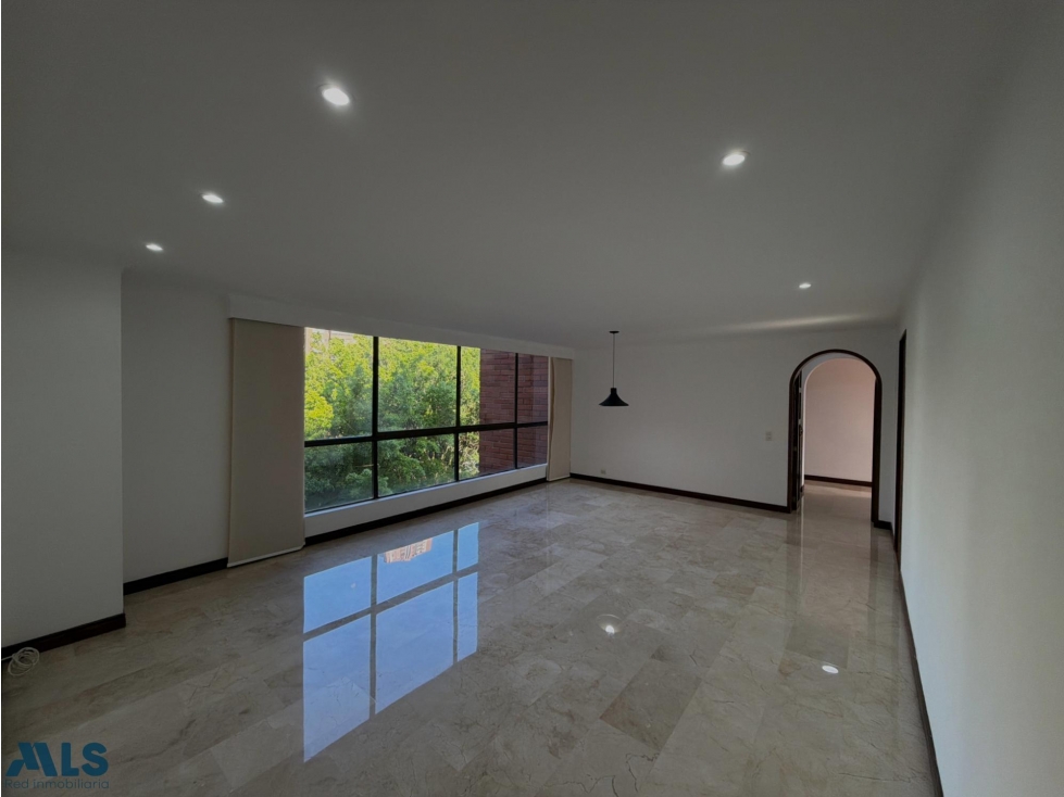 EL POBLADO | Apartamento con excelente ubicacion en Los Balsos — foto 4