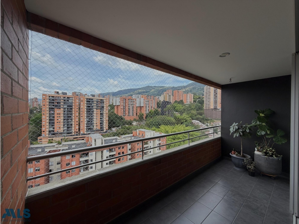 ENVIGADO | Apartamento amplio con excelente ubicación — foto 4